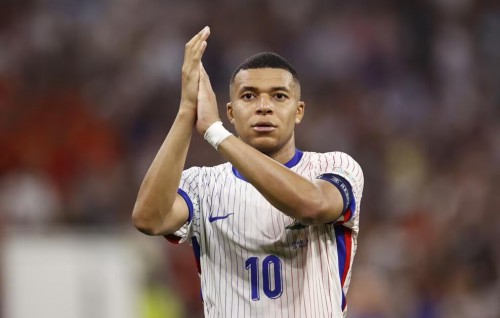 Mbappe enburi gaumee team ah
