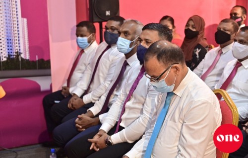 Idhikolhun seedhaa harakaathah nikunnan nimmaifi