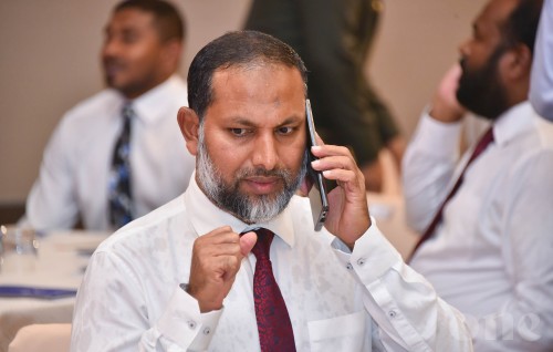 Raees Yameen ah vakeelunnaa bahdhalu nukurevigen ulhenee vakeelun ekan beynun nuvaathee: Imran