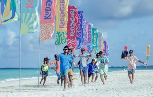 Kudagiri hulhuvanee, dhathuru dhaan thayyaaru?
