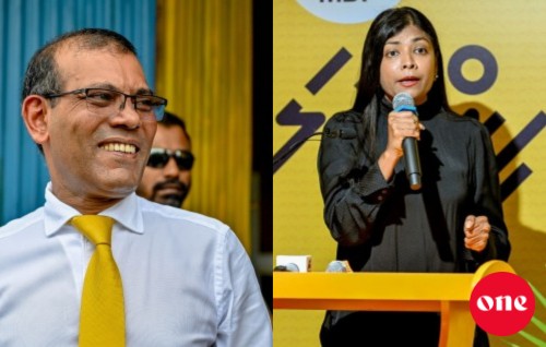 Rozainaa akee varah ahulaagu ra'ngalhu beyfulheh: Nasheed