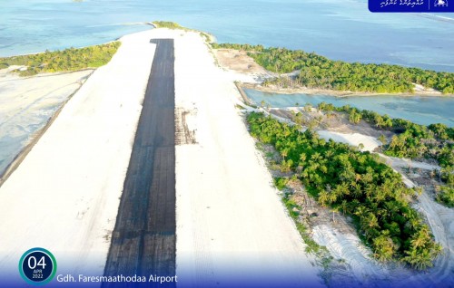 Faresmaathodaa Airport Runway gai thaaru alhan fashaifi