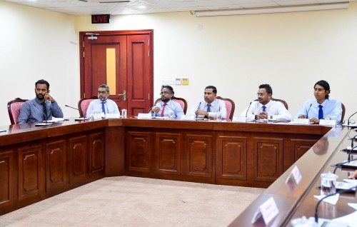 MMC haaziru kuri committee bahdhaluvun miadhu ves sirru