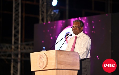 India ge geopolitics ge thereygai raajje raheenuvumakee balaiganeveyne kameh noon : Raees Waheed