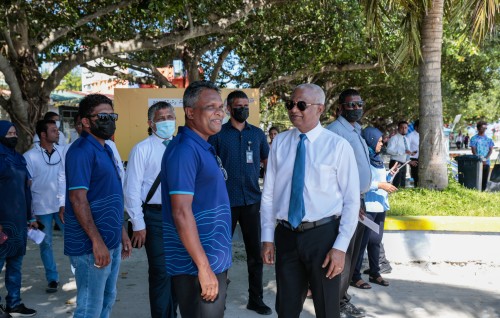 Maafushi council ge dhauvathakah Eid dhuvahu Raees Maafuttah