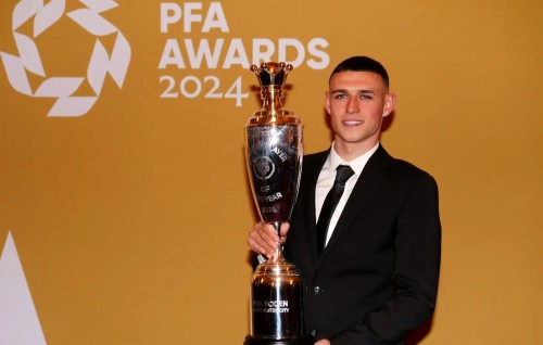 PFA ge award Foden aai Palmer ah