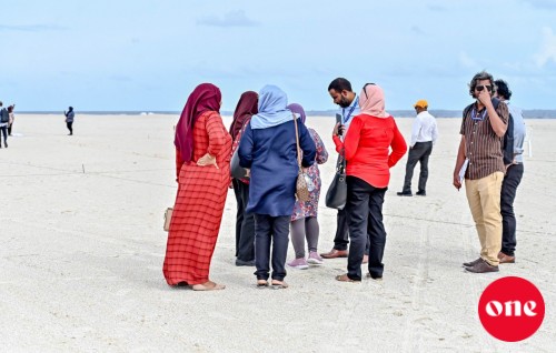 6500 ahvure gina goathi havaalu kohfin, 7700 flat ge masakkaiy dhanee kuriah: Raees