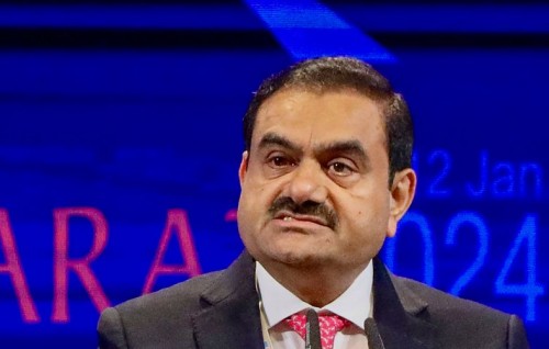 Gautam Adani ge mahchah America in kuri rishvath ge thuhumathu eynaa ge kunfunin dhogu koffi