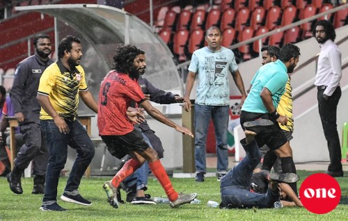 Buraai Teenage ge match hoonuve huttumakah, kureegai othee buru!