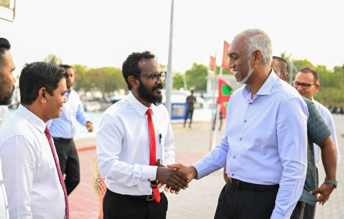 Hurihaa council akah ves falhurah libeyne, madhunuvaa varah rahthah gazette kuraanan: Raees