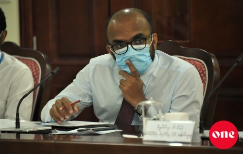 Moody's inzaaru: Dharani ithuruve, loan hoadhan undhagoovaane