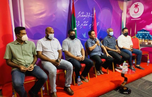 India sifainnaa dhekolhu harakaaiy atholhu thakugai fulhaa kurumah Yameen govaalavvaifi