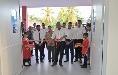 Fuvahmulaku Schoolge multipurpose hall aaa Dhoodigan football dhandu Raees hulhuvai dhevvafi