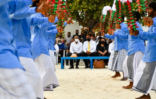 Amihllafulhu rashah vadaigennevumun Raees Solih ah haassa ufaaverikameh, maruhabaage safu Nooraaneeaage aa hamayah