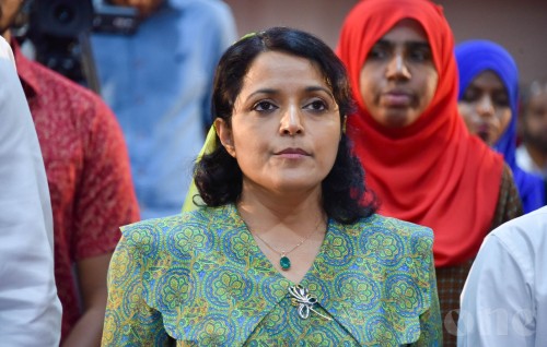 Minister Yumna ves covid ah positive vejje
