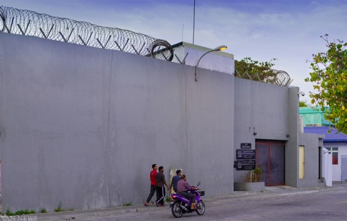 Gaidheen ehen jail thakah badhalukoh, Male' Jail husskoffi