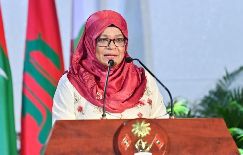Majeedhiyyaa School ge Principal aai Deputy vakikuran edhi beleniveringe petition eh!