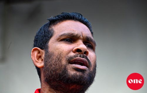 India akee favorite in, Raajje ah Bhutan undhaguuvaanee: Shaakitte