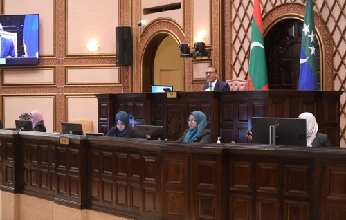 Ahddiha fahehgge bodu majilis: kuraane masahkkatheh nethigen miadhuge jalsaaves ninmailaifi