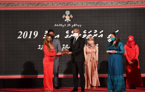 Raajjeyge 5 dharivarakah dhuniyein ehvana, Raajjeyge ehvana 10 dharivarakah