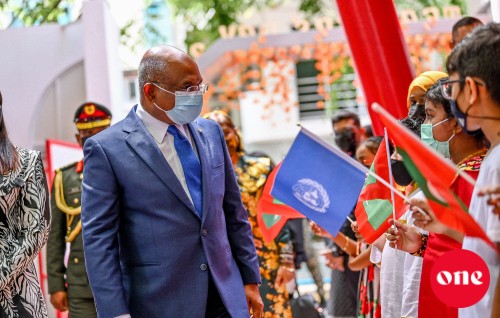 UN ge aanmu majilis ge Raees school kudhinnaa bahdhalu kurehvun