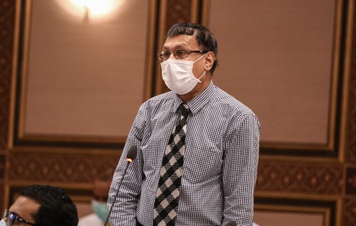 Majileehun Ministry thah hingai, gaanoonu hadhai shareeaiy hingaanama, sarukaaru othumuge beynumeh nei: Shareef