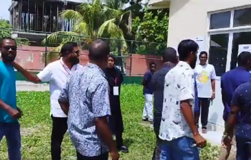 Officail ekaheri kurumah fahu Fonadhaa gai aa fotteh bahattaigen vote lun fashaifi