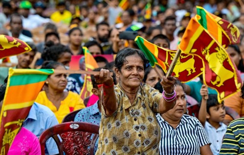 Lanka ge riyaasee inthihaabu miadhu, 17 Million meehun vote laane