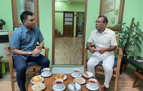 Faisal Naseem vidhaalhuvanee council inthihaabah fahu alivileynee ''maa aligadha fathihakah'' kamah