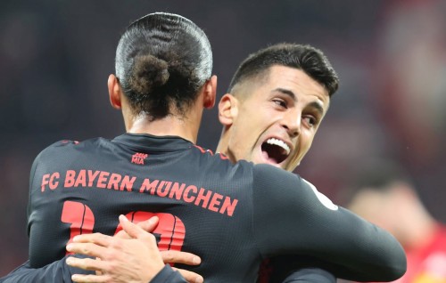 Bayern quarter ah, Cancelo ge feshun rangalhu