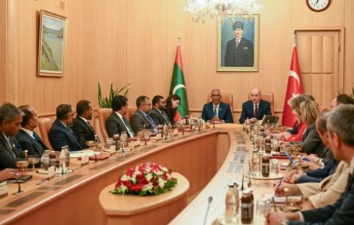 Dhiveheen abadhuves thibeynee Palestine rayyithunge hagguthah hoadhaidheyn: Raees