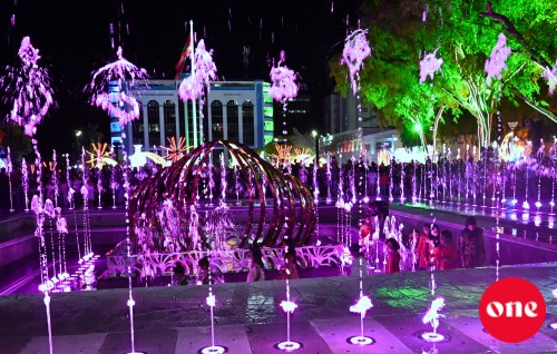 Eid ah city thakaai rahthah dhihlai, jumhooree maidhaanuge fen aruvaa vadaan alun hulhuvaifi