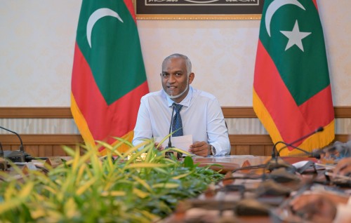Kunfunithakah nudhevi huri faisaa dhahkai halaas kurahvaane goiy thakeh Raees ninmavaifi