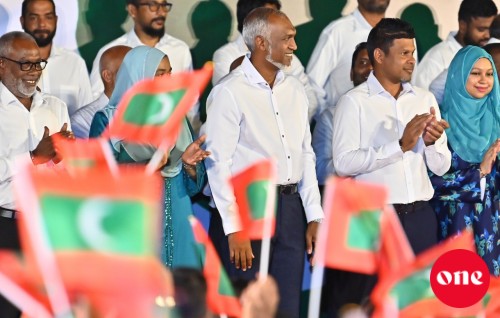 Ekuverikamaa eku gaumaigen kuriyah dhiumah hurihaa siyaasee leaders ah Raees govaalahvaifi