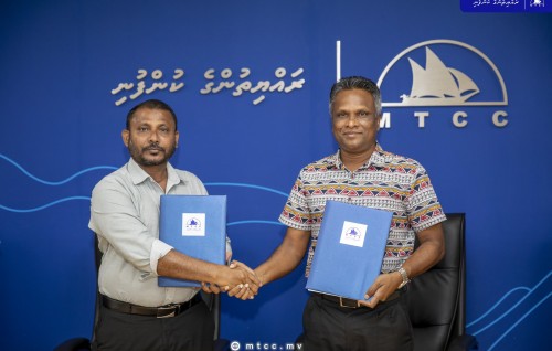 Kuriyah oiyy 3 aharu, Colors award ge title sponsor akah MTCC
