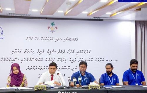 N. R. adhi B atoll gai RTL ferry ge hidhumaiy fashanee