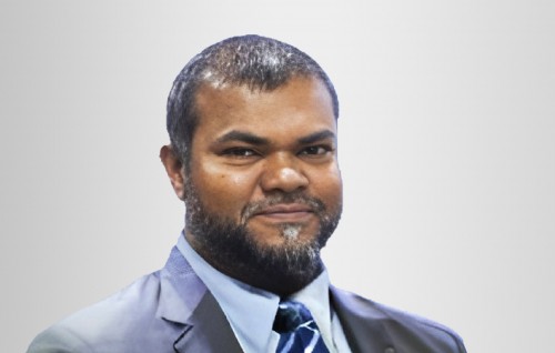 Shamah ah Fisheries ge state ministerkan dheefi