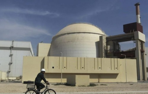 Iran ge nuclear reactor thakah hamalaa dhevidhaanetha?