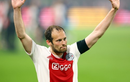 Ebbasvun uvaalai Blind, Ajax dhookollaifi