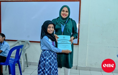 ONE Photo: Dhiraasee aharuge kiyevun ninmai dharivarun boduchuttee ah