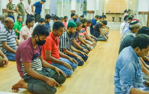 #OnePhoto: Male' ge miskiythakugai jamaa'athugai namaadhu kuran feshun