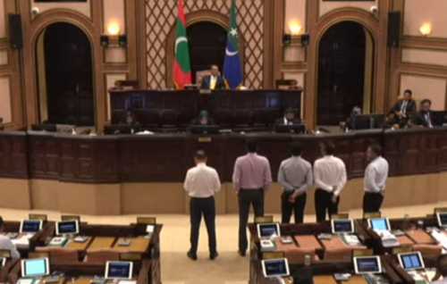 Ehjjinsun gulhun hingun huhttuvan kuhlli mahssala hushahalhan furusathu nudhinumun ihuthijaaju kohffi
