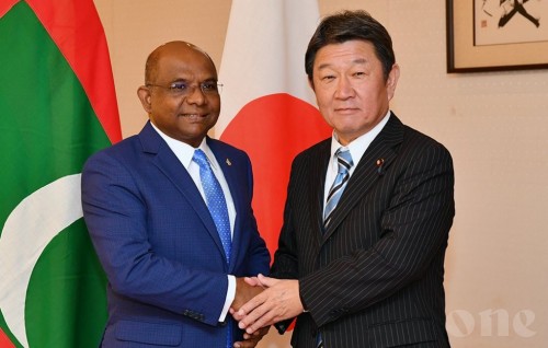Foreign Minister Shahid meets with the Foreign Minister of Japan
