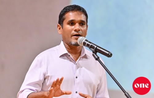 Nasheedge massala aa gulhigen sarukaarun memberun ah biru dhahkaa: Ilyas