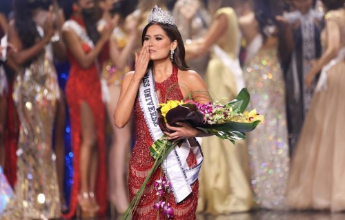 Miss Universe 2021 ah Mexico ge Reetheege raanee Andrea Meza hovijje