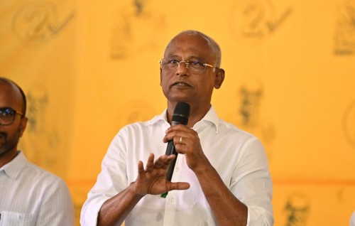 Raees dhen Thinadhoo ah vadaigannavaanee City akah badhalu kurumuge rasmiyaathah