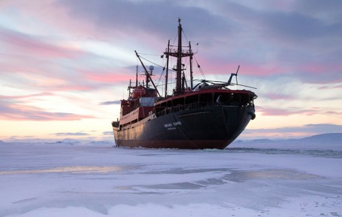 Arctic Kandu ganduve mudhaa ufulaa boat thakeh thaashivehjje