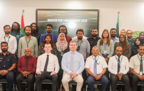 MPL aai UNCTAD gulhigen kuriyah gendhaa modern port management ge 3 vana course fashaifi