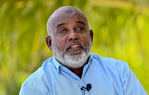 Raheenukoh baithibbaafai thibee addana akah, salaamaiy vaan dhuvefai goss ery dhoangyah