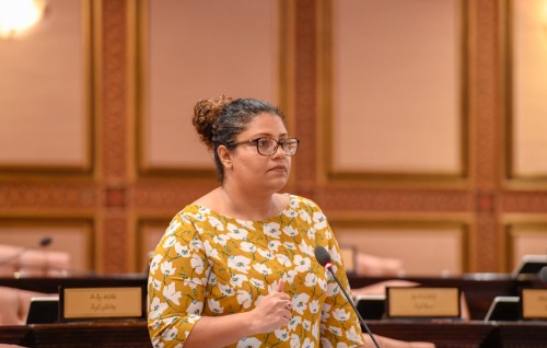 Hinnavaru dhaairaage gondi MDP ah gelli, PNC ah